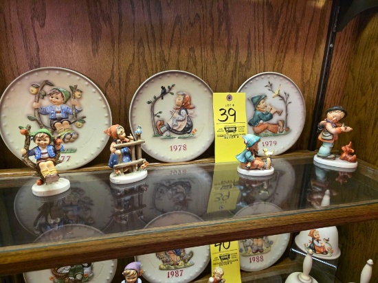 3 Hummel Plates, 4 Figures