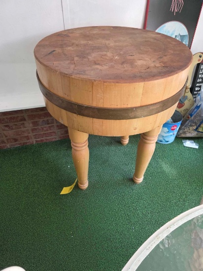 Round Butcher Block 28" x 35"