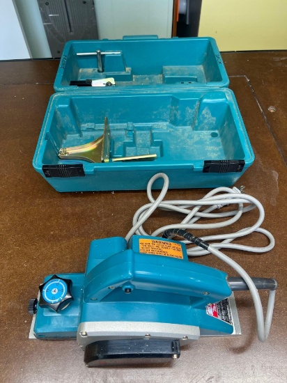 Makita Power Planer