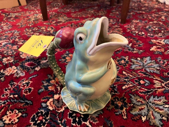 Majolica style frog pitcher