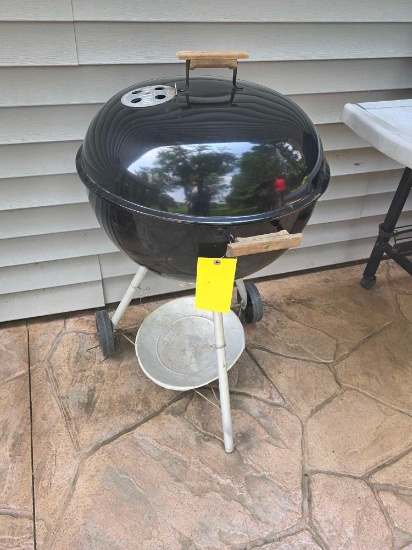 Weber charcoal grill