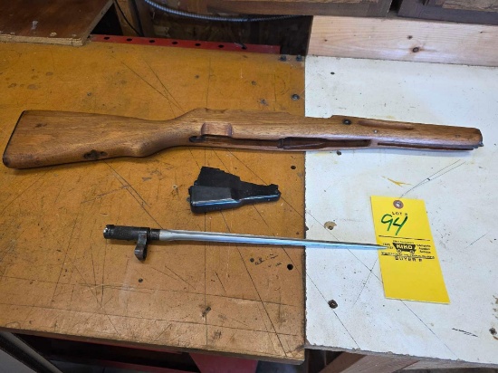 Gun Stock, Bayonet, Clip