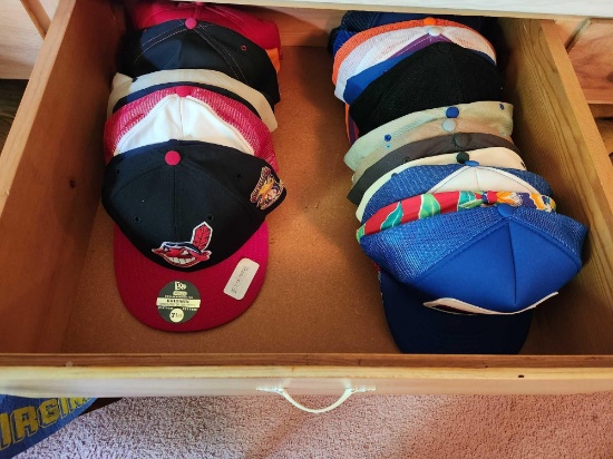 Sports Flags, Hats