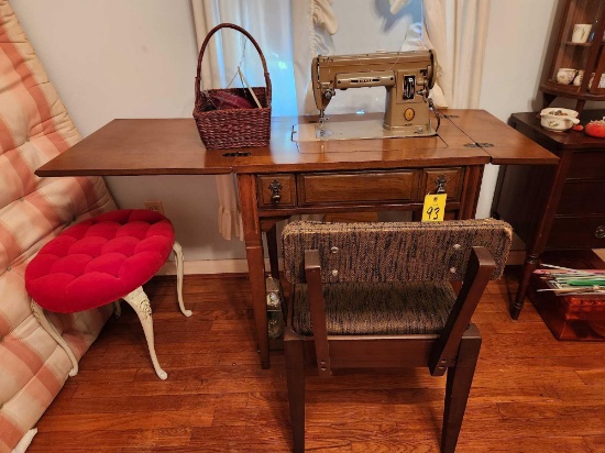 Sewing Table with Singer Sewing Machine, Sewing Items