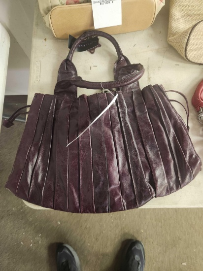 Sabina Leather Purse