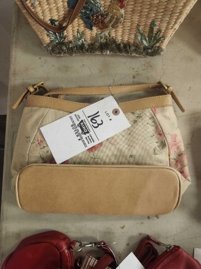 Dockers Purse