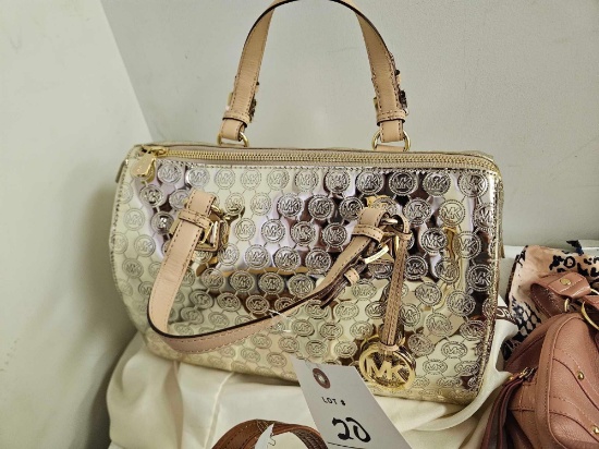 Michael Kors purse