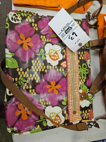 Fossil purse
