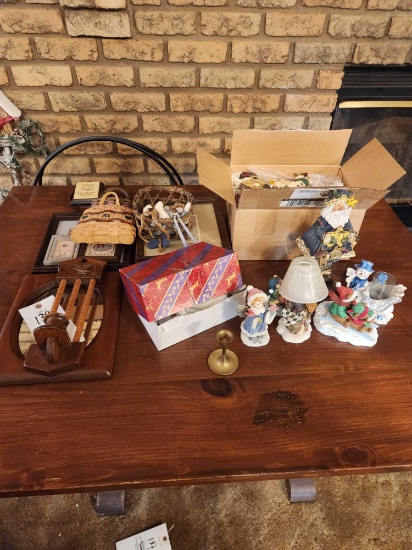 Misc Decorations and Christmas Items