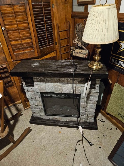 Electric fireplace, lamp