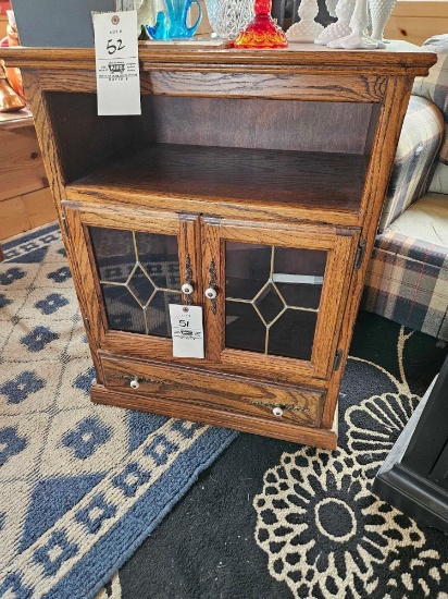 Oak stand with leaded doors