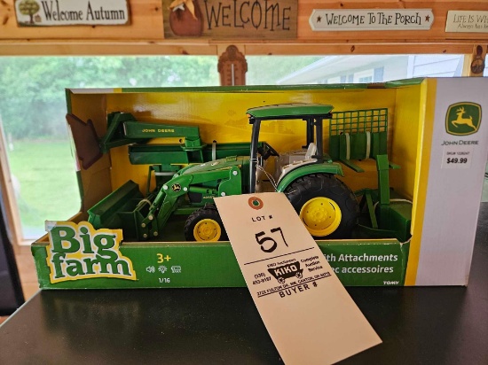 Ertl big farm 4066R with attachments