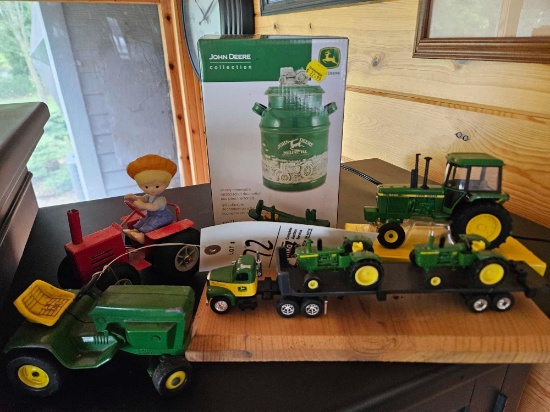 JD toys, cookie jar