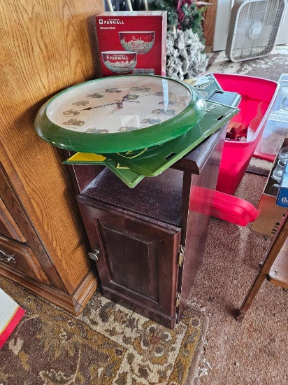 JD clock and signs, small stand
