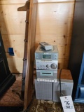 Sony stereo, shelf