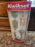 New quickset door hardware set