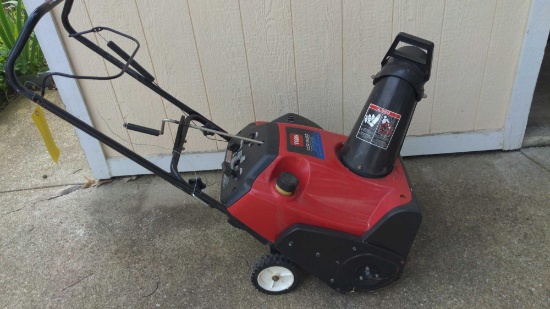 Toro CCR 3650 Electric Start Snowblower