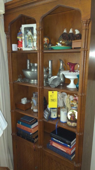 Wall Display Shelf unit and contents