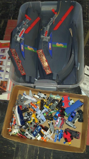 Toy Lot : Lincoln Logs ,Hot Wheels, Lego and more