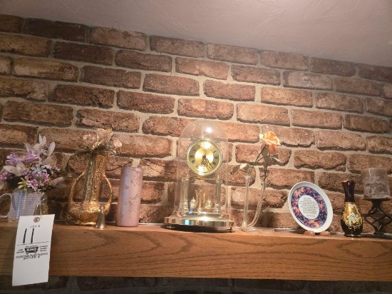 Elgin Mantle Clock, Vases and Decor