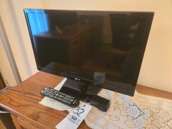 23" LG TV