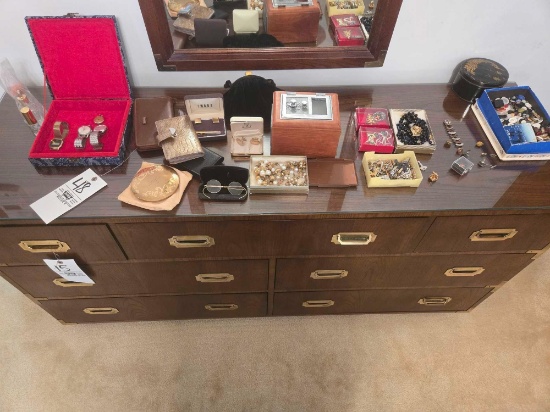 Costume Jewelry, Mens Watches, Cuff Links, Buttons, Pins, Tie Clips,