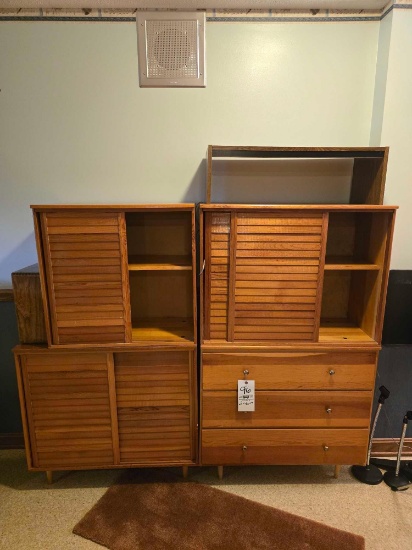 2 Cabinets