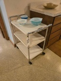 Rolling Cart w/ Assorted Pyrex Bowls some Amish Butter Pattern