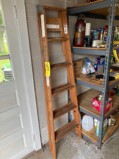 wood step ladder
