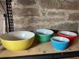 Pyrex mixing bowls