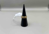 14k gold lady's ring, 4.3 grams