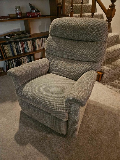 La-Z-Boy Upholstered Recliner