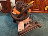 12 gallon shop vac with accessories