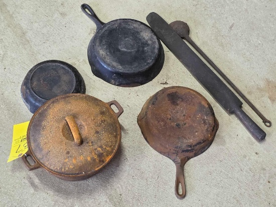 Cast Iron Skillets