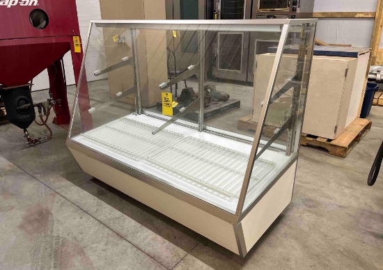 Spartan Showcase lighted bakery display case on casters