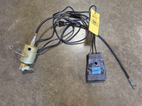 NgraveR Model 1 Engraver w/ Foredom FCT-1 Food Pedal Speed Controller ...