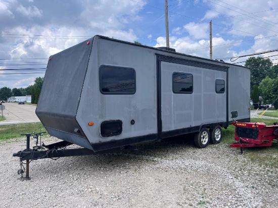 Camper