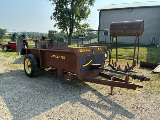 Pequea 125 Manure Spreader