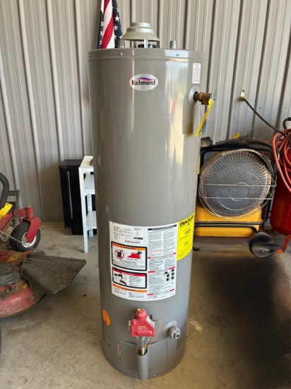Like New Water Heater
