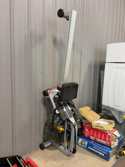Pacific Challenge AR Water Workout Machine