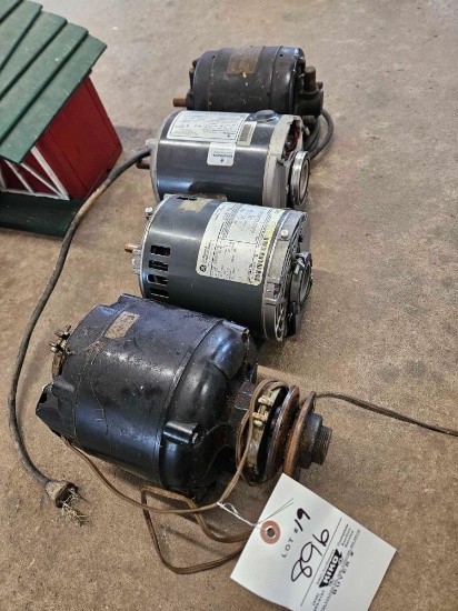 4 electric motors
