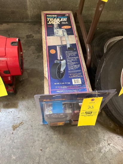 New trailer jack and pack of trailer lights