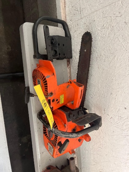 Old Stihl chainsaw and assorted saw chains