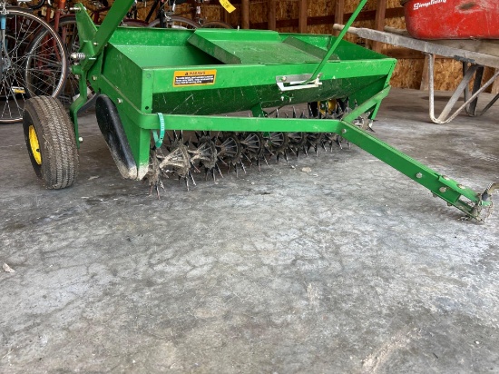 John Deere aerator / fertilizer