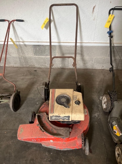 Vintage Simplicity 1021 push mower