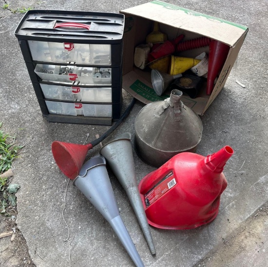 organizer with boats washers and nuts