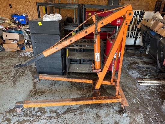 Hydraulic Engine Hoist (Cherry Picker) Rolling Shop Crane