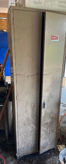 Metal locker