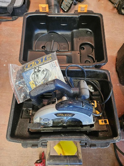 GMC 7 1/4" Circular Saw with Case