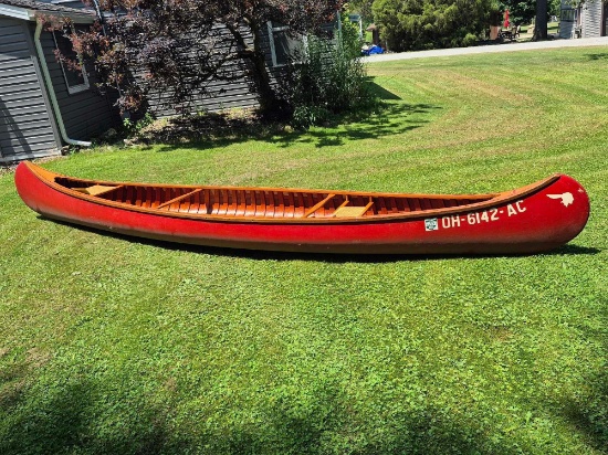 1957 Old Town Cedar Lined Canoe w/ Oars